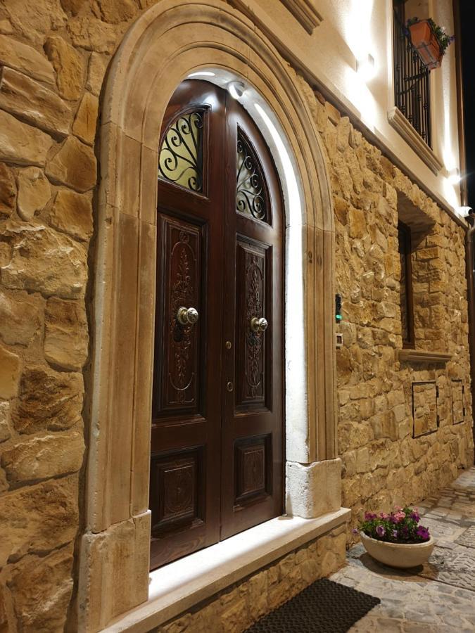 فندق Destasu' Bed And Wellness كاستل ديل مونتيه المظهر الخارجي الصورة