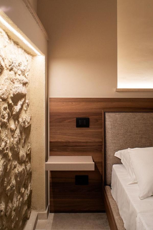 فندق Destasu' Bed And Wellness كاستل ديل مونتيه المظهر الخارجي الصورة
